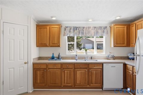 Tiny photo for 42 Rabbit Run, Middlesex, VA 23149 (MLS # 2610742)