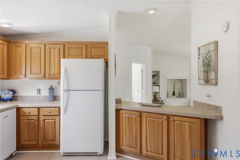 Tiny photo for 42 Rabbit Run, Middlesex, VA 23149 (MLS # 2610742)