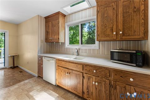 Tiny photo for 1128 Dillard Street, Tappahannock, VA 22560 (MLS # 2612459)