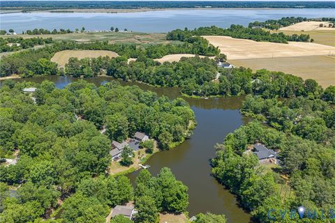 Tiny photo for 1128 Dillard Street, Tappahannock, VA 22560 (MLS # 2612459)