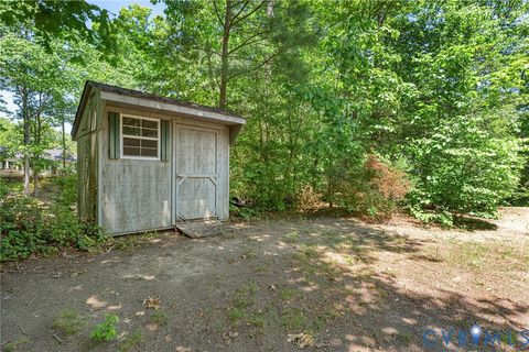 Tiny photo for 1128 Dillard Street, Tappahannock, VA 22560 (MLS # 2612459)