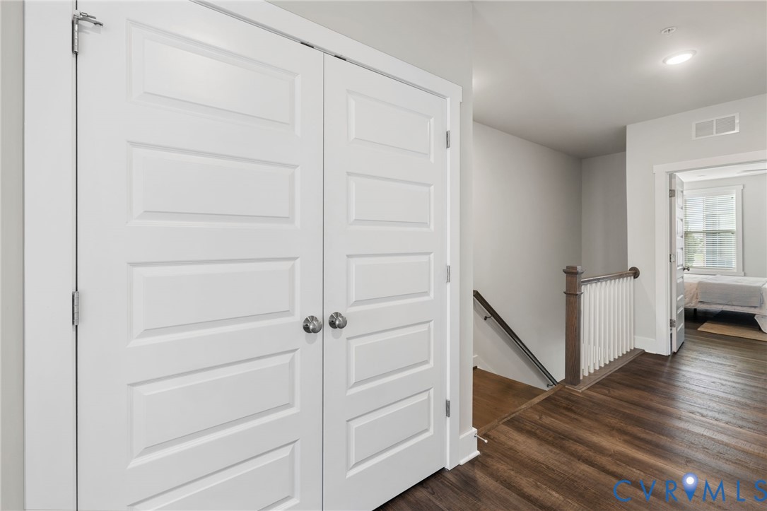 Henrico, Virginia 23231, United States, 2 Bedrooms Bedrooms, ,3 BathroomsBathrooms,Residential,Active,182644