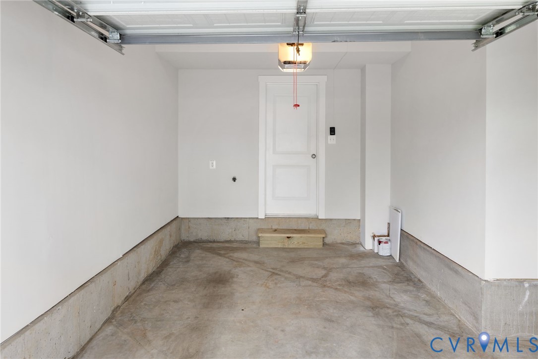 Henrico, Virginia 23231, United States, 2 Bedrooms Bedrooms, ,3 BathroomsBathrooms,Residential,Active,182644