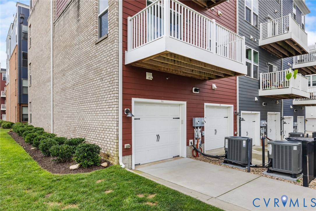 Henrico, Virginia 23231, United States, 2 Bedrooms Bedrooms, ,3 BathroomsBathrooms,Residential,Active,182644