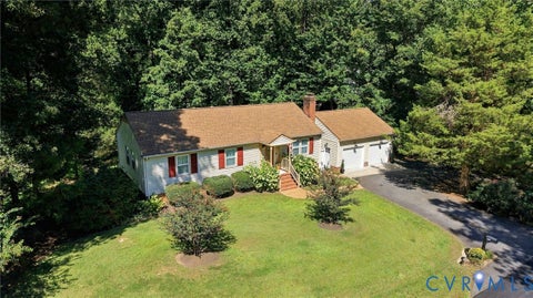 Photo of 12914 Red Chestnut Drive, Midlothian, VA 23112 (MLS # 2625208)
