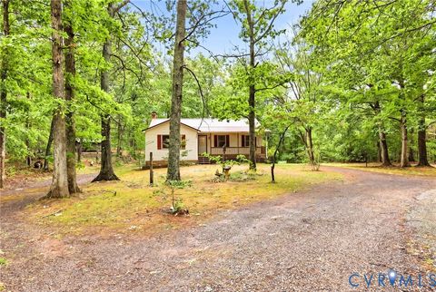 Tiny photo for 3220 Greenway Road, Gladstone, VA 24553 (MLS # 2614166)