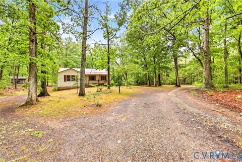 Tiny photo for 3220 Greenway Road, Gladstone, VA 24553 (MLS # 2614166)