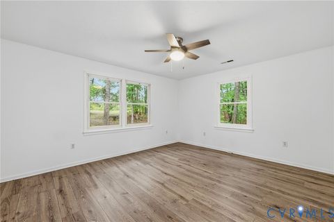 Tiny photo for 3220 Greenway Road, Gladstone, VA 24553 (MLS # 2614166)