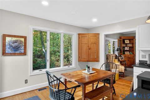 Tiny photo for 3203 Stony Point Road #C, Richmond, VA 23235 (MLS # 2529483)