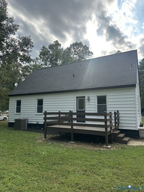Tiny photo for 19 Old Memorial Drive, Sandston, VA 23150 (MLS # 2625115)