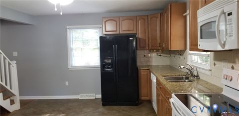 Tiny photo for 139 Pike Street, Gum Spring, VA 23065 (MLS # 2533284)