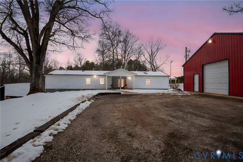 Photo of 897 Willow Lake Road, Buckingham, VA 23921 (MLS # 2603043)