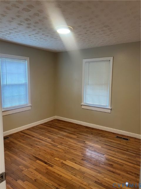 Tiny photo for 217 N Carolina Avenue, Petersburg, VA 23803 (MLS # 2614120)
