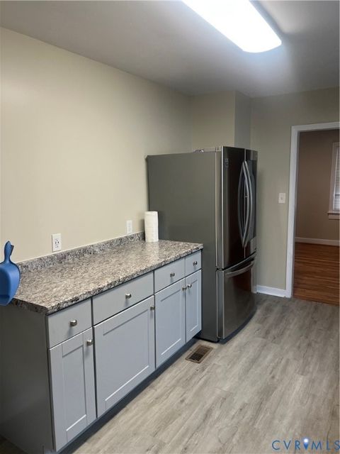 Tiny photo for 217 N Carolina Avenue, Petersburg, VA 23803 (MLS # 2614120)