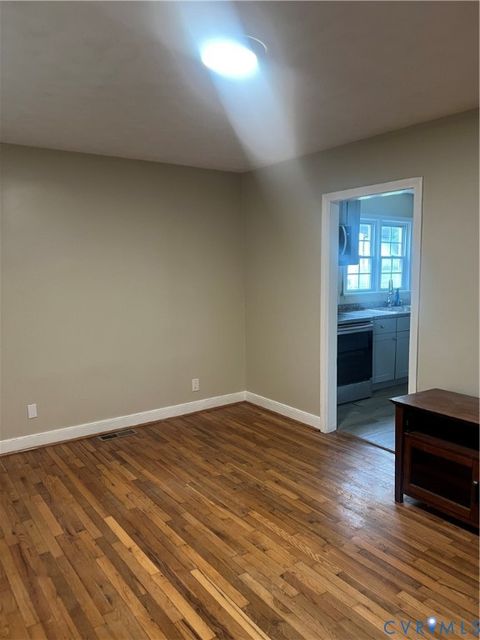 Tiny photo for 217 N Carolina Avenue, Petersburg, VA 23803 (MLS # 2614120)