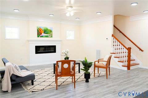 Tiny photo for 807 E 22nd Street, Richmond, VA 23224 (MLS # 2613039)