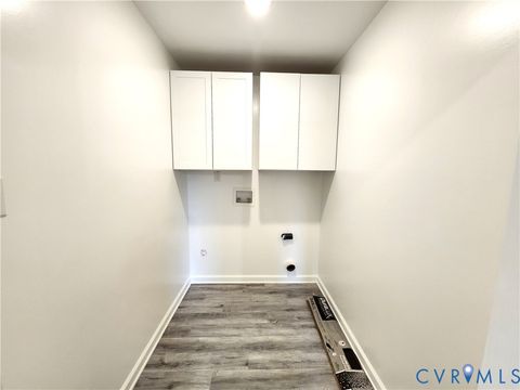 Tiny photo for 807 E 22nd Street, Richmond, VA 23224 (MLS # 2613039)