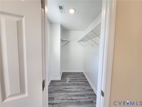 Tiny photo for 807 E 22nd Street, Richmond, VA 23224 (MLS # 2613039)