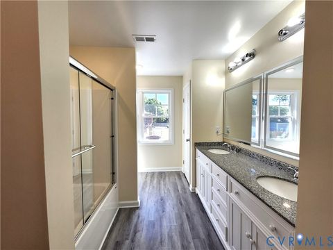 Tiny photo for 807 E 22nd Street, Richmond, VA 23224 (MLS # 2613039)