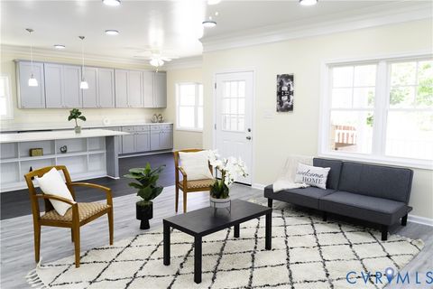 Tiny photo for 807 E 22nd Street, Richmond, VA 23224 (MLS # 2613039)