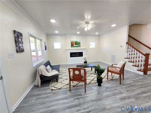 Tiny photo for 807 E 22nd Street, Richmond, VA 23224 (MLS # 2613039)