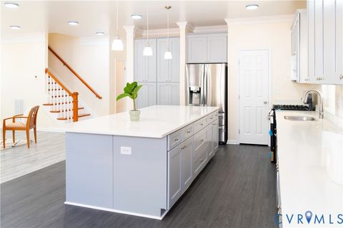 Tiny photo for 807 E 22nd Street, Richmond, VA 23224 (MLS # 2613039)