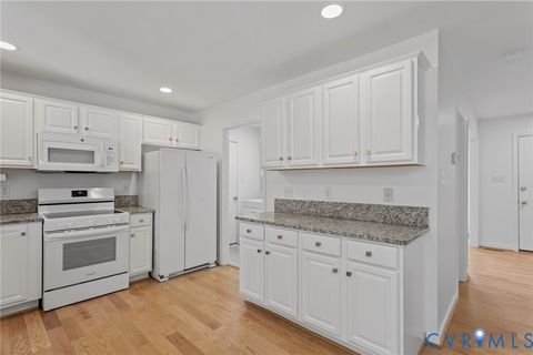 Tiny photo for 8146 Bendemeer Road, North Chesterfield, VA 23235 (MLS # 2609546)