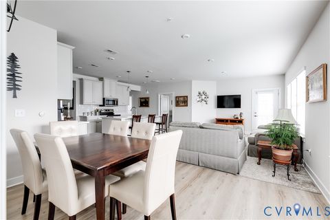 Tiny photo for 3900 Maze Runner Drive #206, Midlothian, VA 23112 (MLS # 2603384)