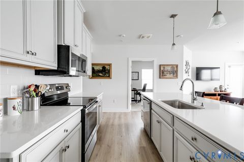 Tiny photo for 3900 Maze Runner Drive #206, Midlothian, VA 23112 (MLS # 2603384)