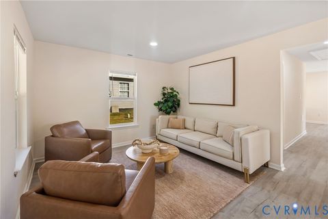 Tiny photo for 617 Court Street, Victoria, VA 23974 (MLS # 2604978)