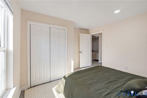 Tiny photo for 617 Court Street, Victoria, VA 23974 (MLS # 2604978)