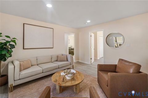 Tiny photo for 617 Court Street, Victoria, VA 23974 (MLS # 2604978)