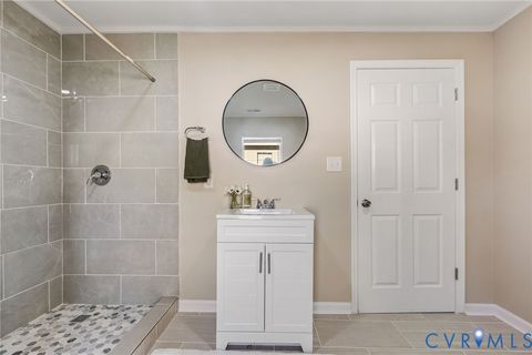 Tiny photo for 617 Court Street, Victoria, VA 23974 (MLS # 2604978)