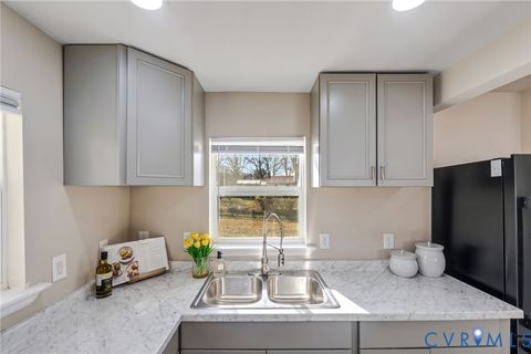 Tiny photo for 617 Court Street, Victoria, VA 23974 (MLS # 2604978)