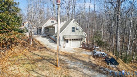 Tiny photo for 2288 Lexington Turnpike, Amherst, VA 24521 (MLS # 2602784)