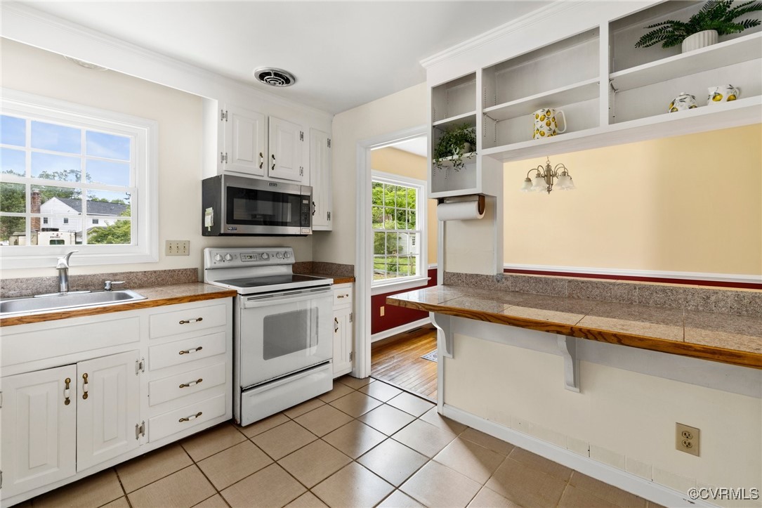 Midlothian, Virginia 23113, United States, 4 Bedrooms Bedrooms, ,3 BathroomsBathrooms,Residential,Active,138804