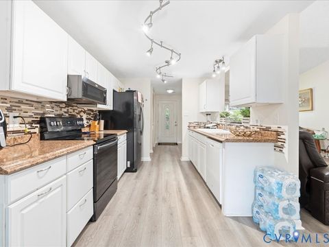 Tiny photo for 6505 Sexton Drive, Chesterfield, VA 23832 (MLS # 2602657)