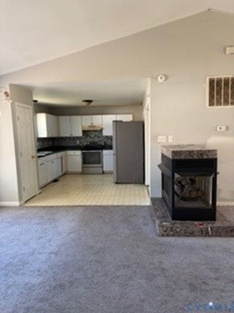 Tiny photo for 301 Memorial Avenue, Hopewell, VA 23860 (MLS # 2532292)