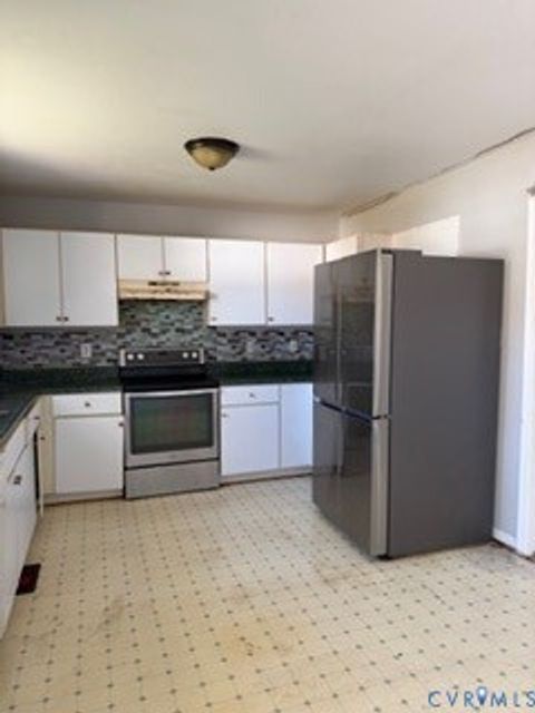 Tiny photo for 301 Memorial Avenue, Hopewell, VA 23860 (MLS # 2532292)