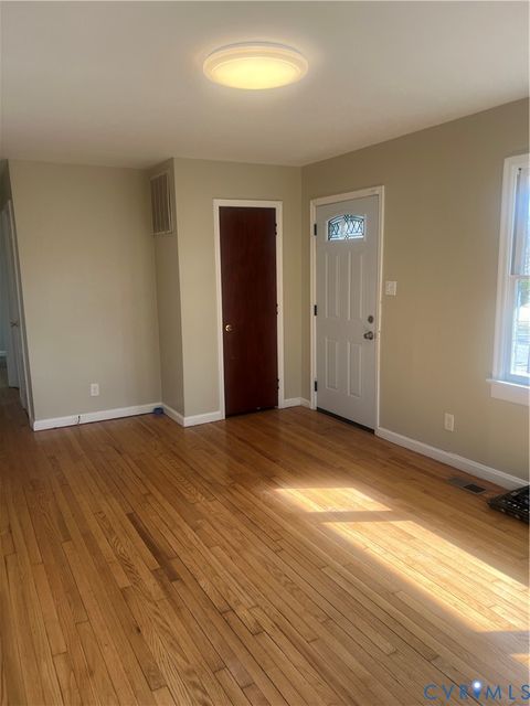 Tiny photo for 809 Fort Henry Street, Petersburg, VA 23803 (MLS # 2603448)