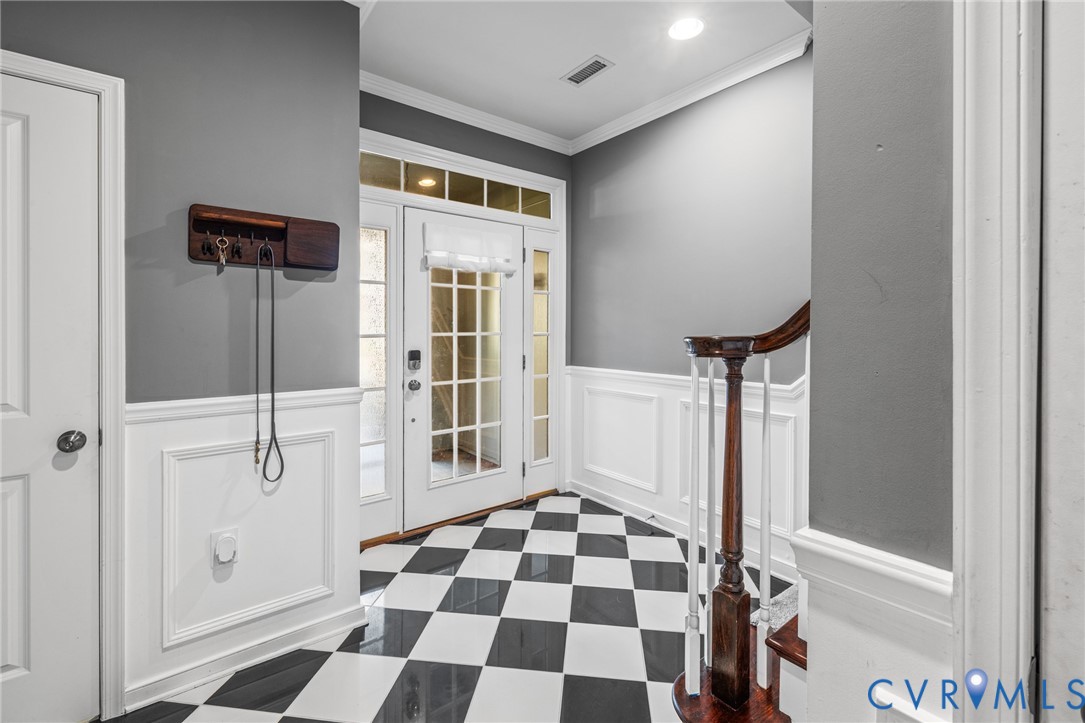 3805 Barnyard Trail
