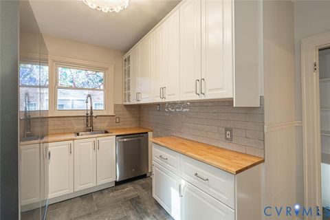 Tiny photo for 1940 Westover Avenue, Petersburg, VA 23805 (MLS # 2601674)