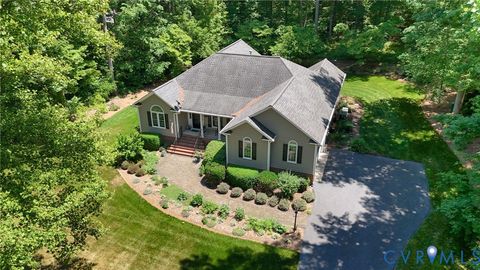 Tiny photo for 13998 Taylors Overlook Court, Montpelier, VA 23192 (MLS # 2619015)
