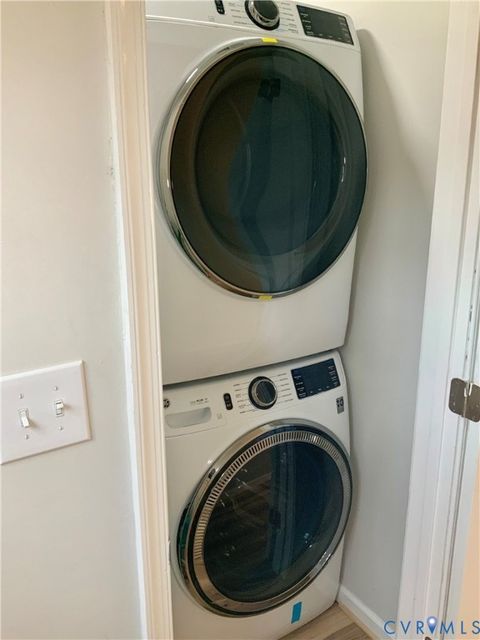 Tiny photo for 344 Hurt Street, Petersburg, VA 23803 (MLS # 2533414)