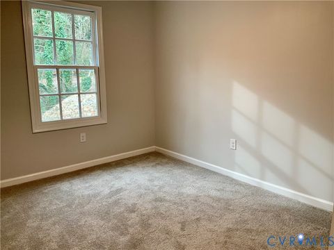 Tiny photo for 344 Hurt Street, Petersburg, VA 23803 (MLS # 2533414)