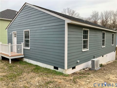 Tiny photo for 344 Hurt Street, Petersburg, VA 23803 (MLS # 2533414)