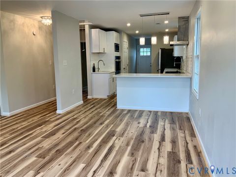 Tiny photo for 344 Hurt Street, Petersburg, VA 23803 (MLS # 2533414)