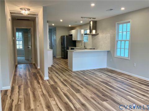 Tiny photo for 344 Hurt Street, Petersburg, VA 23803 (MLS # 2533414)