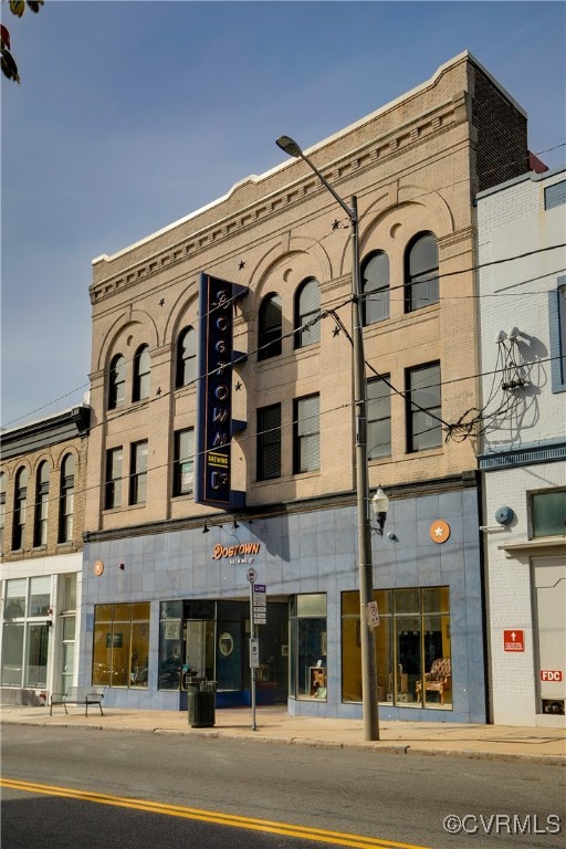 1209 Hull Street