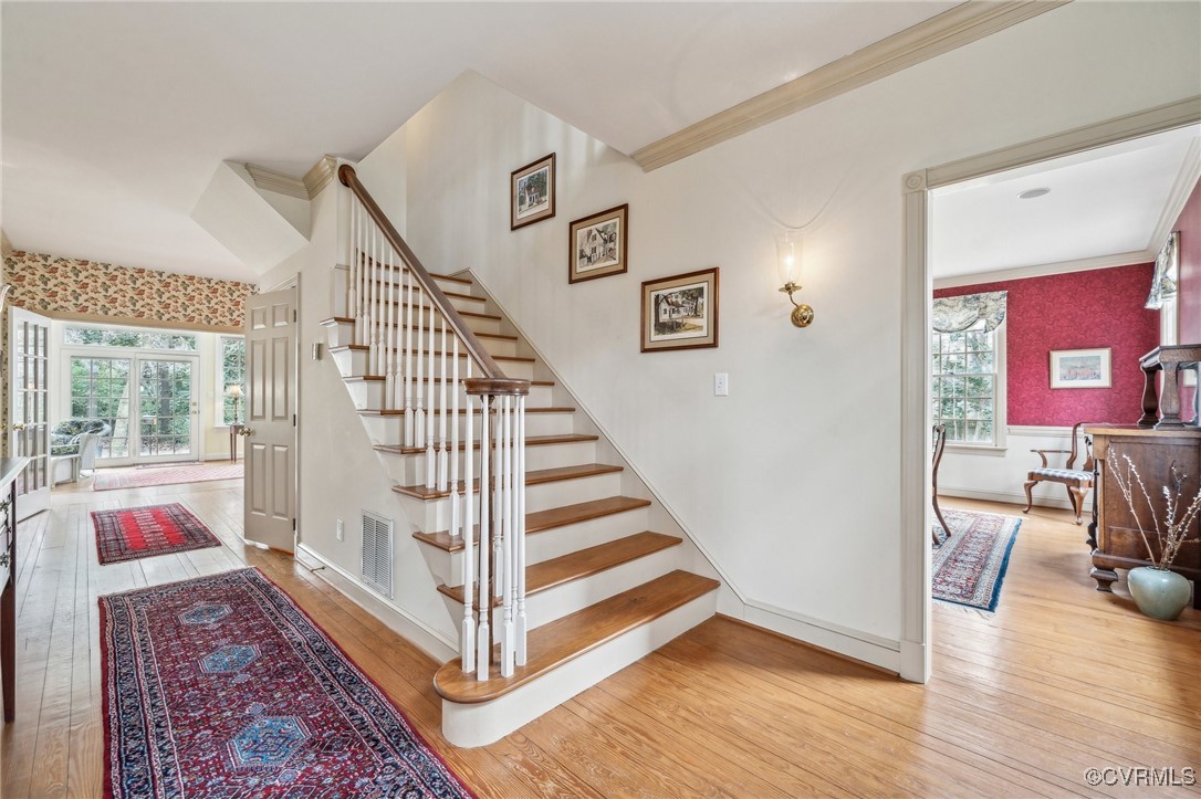88 Holly Grove